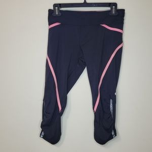 #37 Lululemon black pink striped 3/4 length athletic running workout leggings